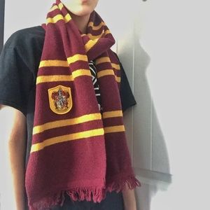 🧣 Harry Potter Gryffindor House Scarf 🧣